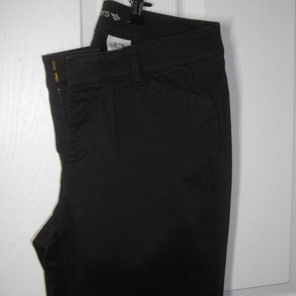 Women's Dockers Hello Smooth dark brown trouser, 10M, new. - Picture 3 of 3